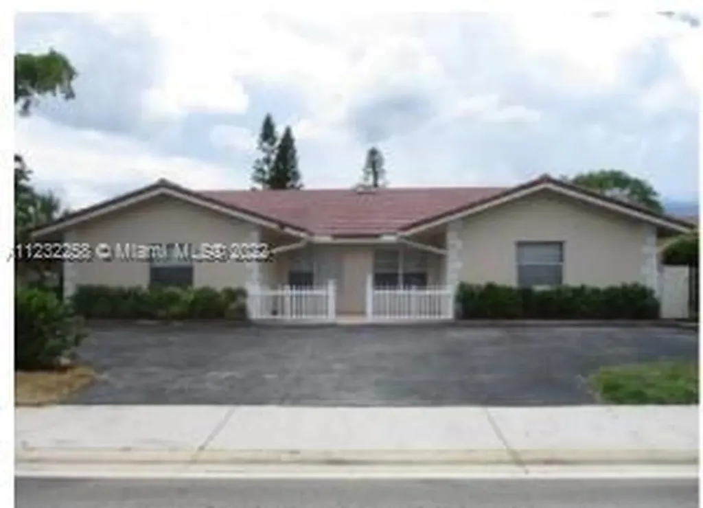 3760-3764 Coral Springs Drive Coral Springs FL 33065