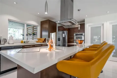 7544 SW 78th Terrace Miami FL 33143