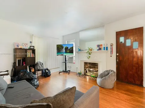 835 Salzedo Street Coral Gables FL 33134