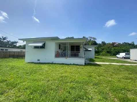 5715 Taft Street Hollywood FL 33021