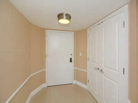 2200 S Ocean Lane Fort Lauderdale FL 33316