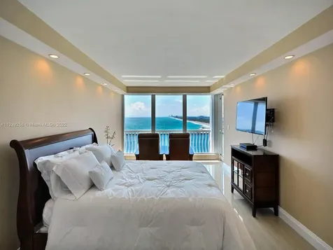 2200 S Ocean Lane Fort Lauderdale FL 33316