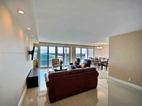 2200 S Ocean Lane Fort Lauderdale FL 33316