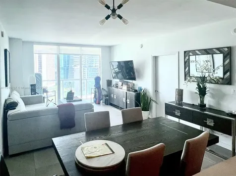 55 SE 6th Street Miami FL 33131