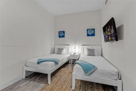 777 N Ocean Drive Hollywood FL 33019