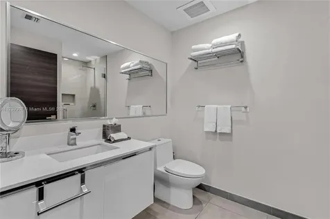 777 N Ocean Drive Hollywood FL 33019