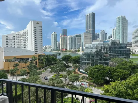520 Brickell Key Drive Miami FL 33131