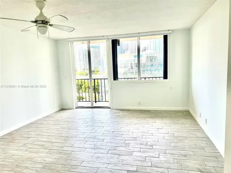 520 Brickell Key Drive Miami FL 33131