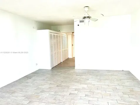 520 Brickell Key Drive Miami FL 33131