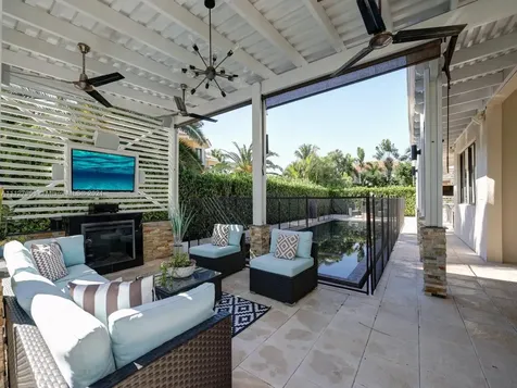7542 SW 187th Street Cutler Bay FL 33157