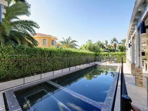 7542 SW 187th Street Cutler Bay FL 33157