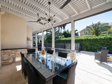 7542 SW 187th Street Cutler Bay FL 33157