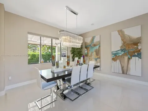 7542 SW 187th Street Cutler Bay FL 33157