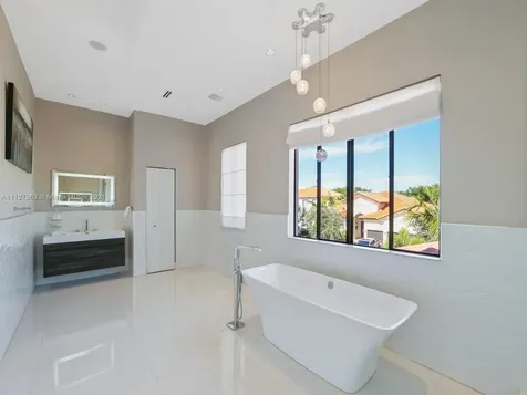 7542 SW 187th Street Cutler Bay FL 33157