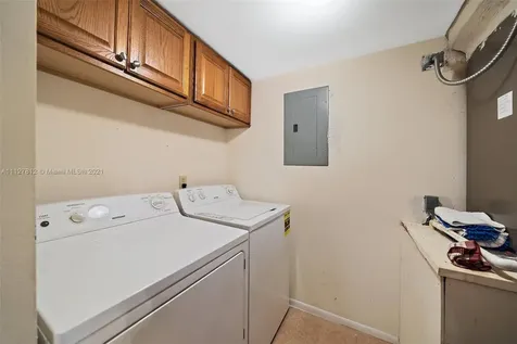 322 Pine Ridge Circle Green Acres FL 33463