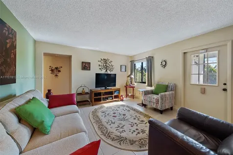 322 Pine Ridge Circle Green Acres FL 33463