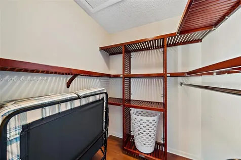 322 Pine Ridge Circle Green Acres FL 33463