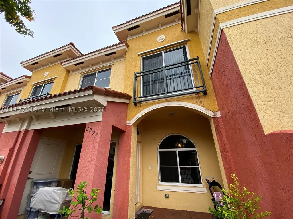 2992 NW 35th Terrace Lauderdale Lakes FL 33311