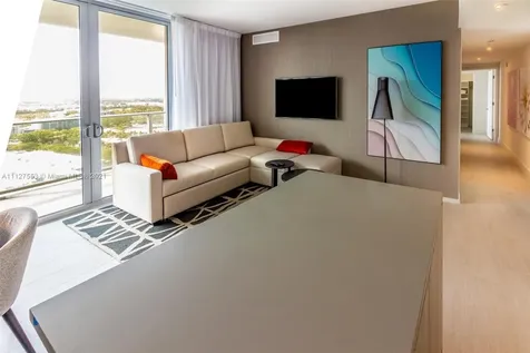 4010 S Ocean Drive Hollywood FL 33019