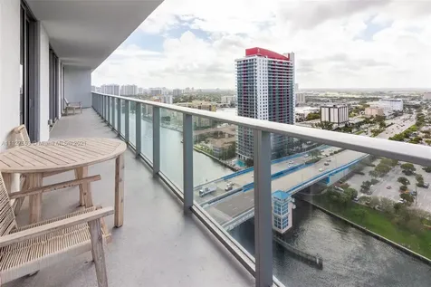 4010 S Ocean Drive Hollywood FL 33019