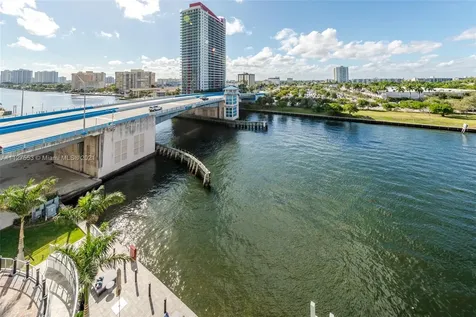 4010 S Ocean Drive Hollywood FL 33019
