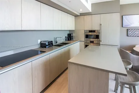 4010 S Ocean Drive Hollywood FL 33019