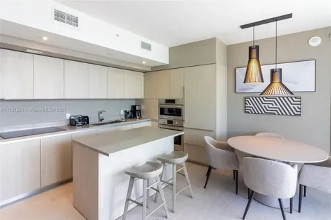 4010 S Ocean Drive Hollywood FL 33019