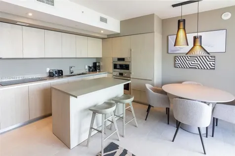 4010 S Ocean Drive Hollywood FL 33019