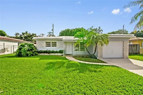 3234 Pierce Street Hollywood FL 33021