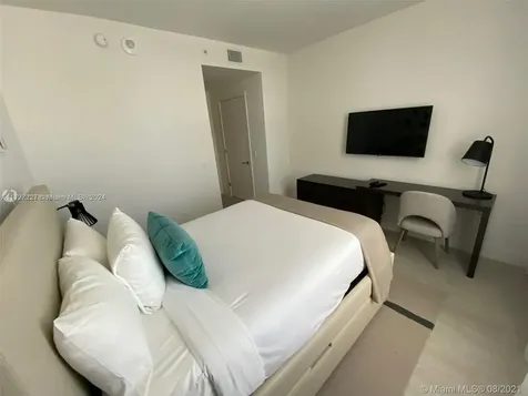 4010 S Ocean Drive Hollywood FL 33019