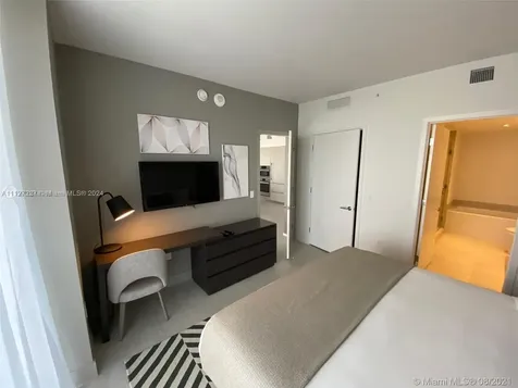 4010 S Ocean Drive Hollywood FL 33019