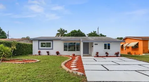 2330 N 69th Way Hollywood FL 33024