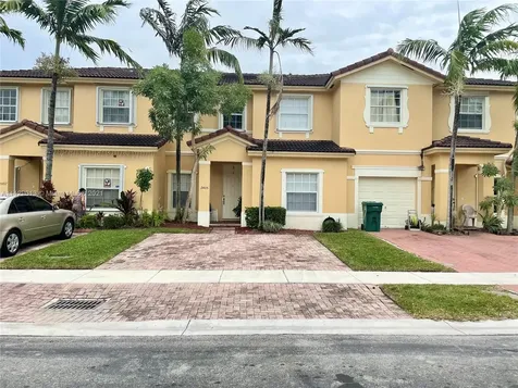 2405 NE 42nd Avenue Homestead FL 33033