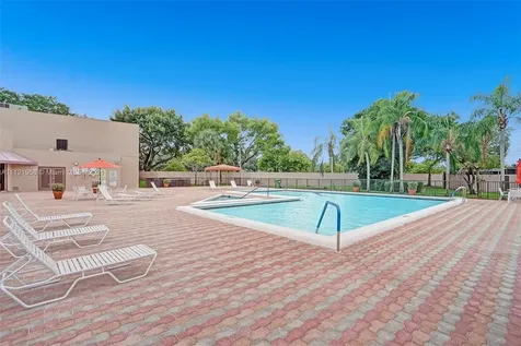 1207 NW 123rd Avenue Pembroke Pines FL 33026