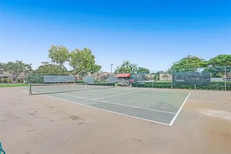 1207 NW 123rd Avenue Pembroke Pines FL 33026