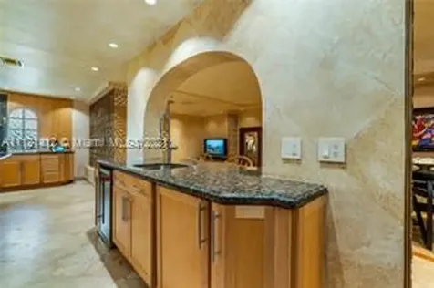 19931 NE 22nd Court Miami FL 33180