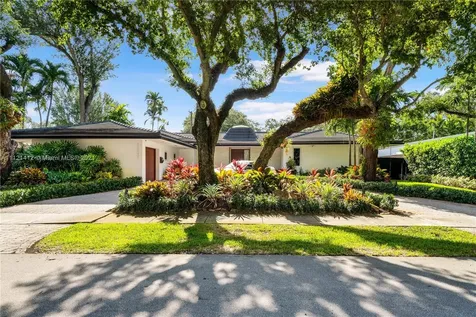 19931 NE 22nd Court Miami FL 33180