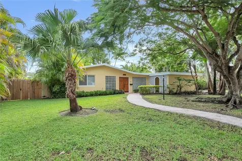 15715 SW 87th Court Palmetto Bay FL 33157