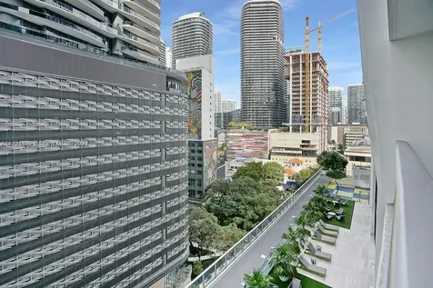 1010 Brickell Miami FL 33131