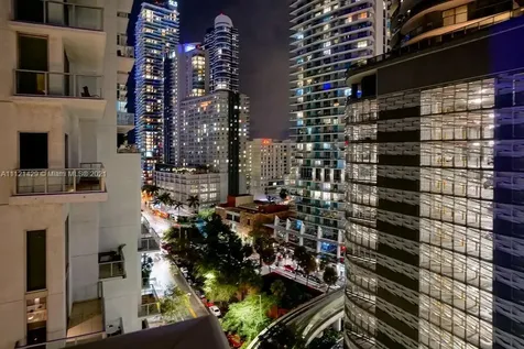 1010 Brickell Miami FL 33131