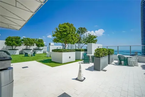 1010 Brickell Miami FL 33131