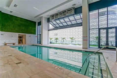 1010 Brickell Miami FL 33131