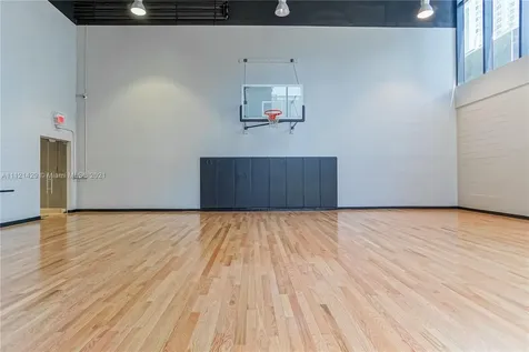 1010 Brickell Miami FL 33131