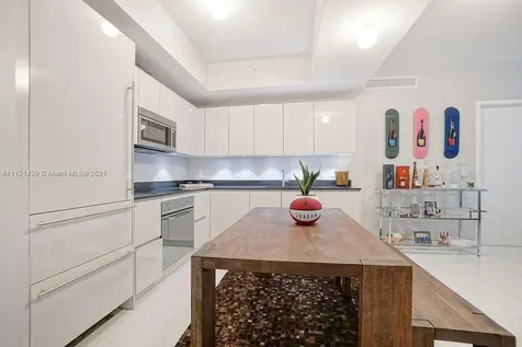1010 Brickell Miami FL 33131