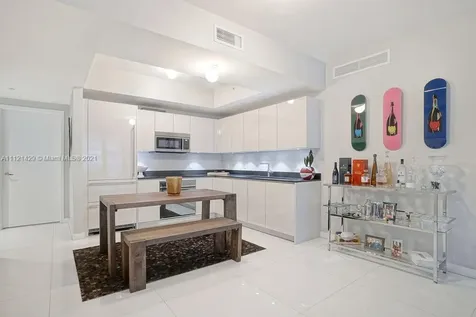 1010 Brickell Miami FL 33131