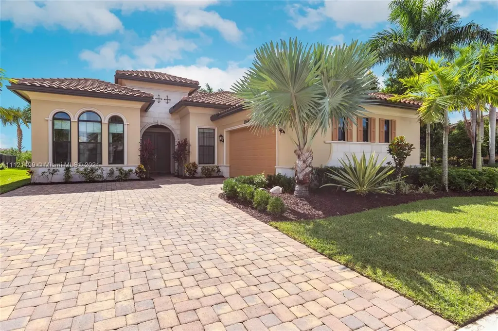 11640 NW 82nd Court Parkland FL 33076