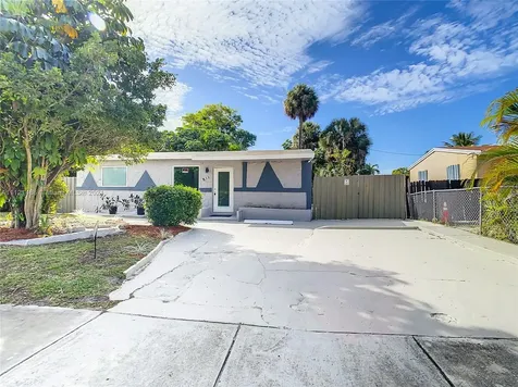 811 NW 34th Avenue Lauderhill FL 33311