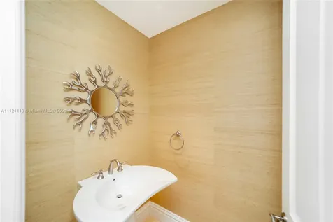 10295 Collins Avenue Bal Harbour FL 33154