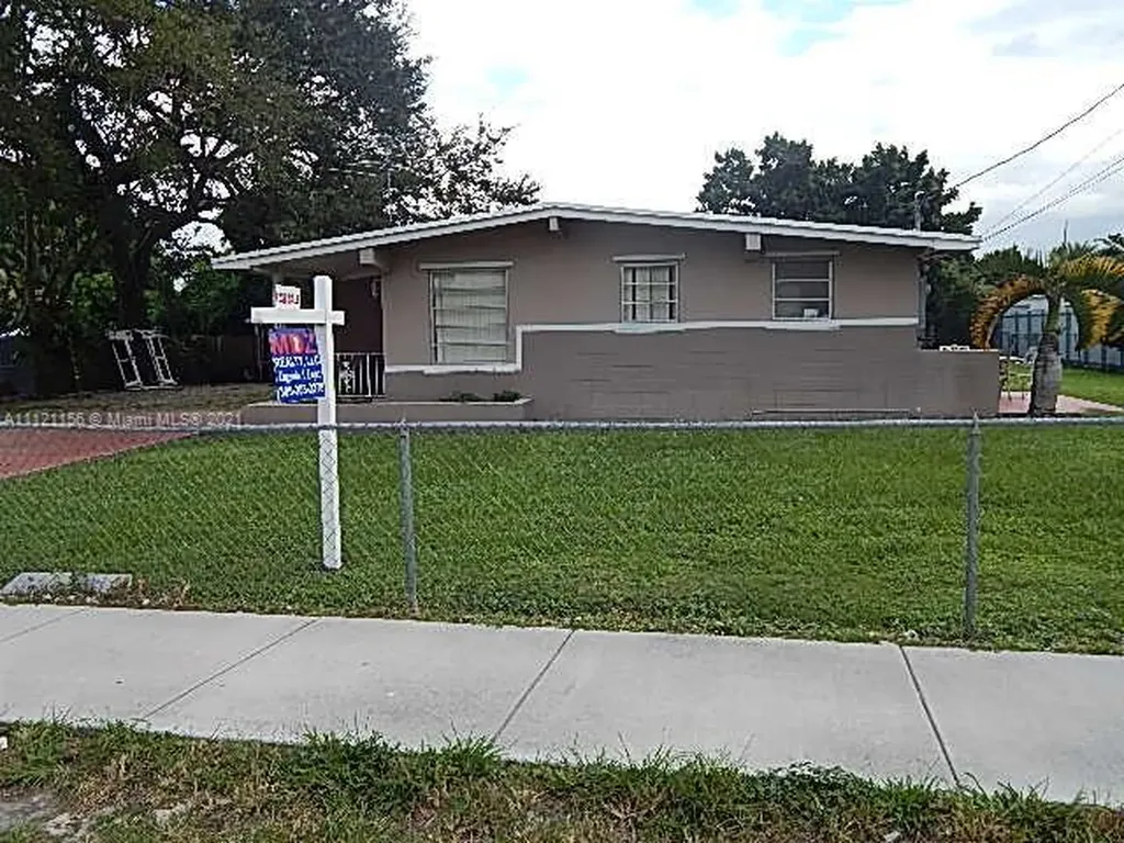 1251 SW 74th Court Miami FL 33144