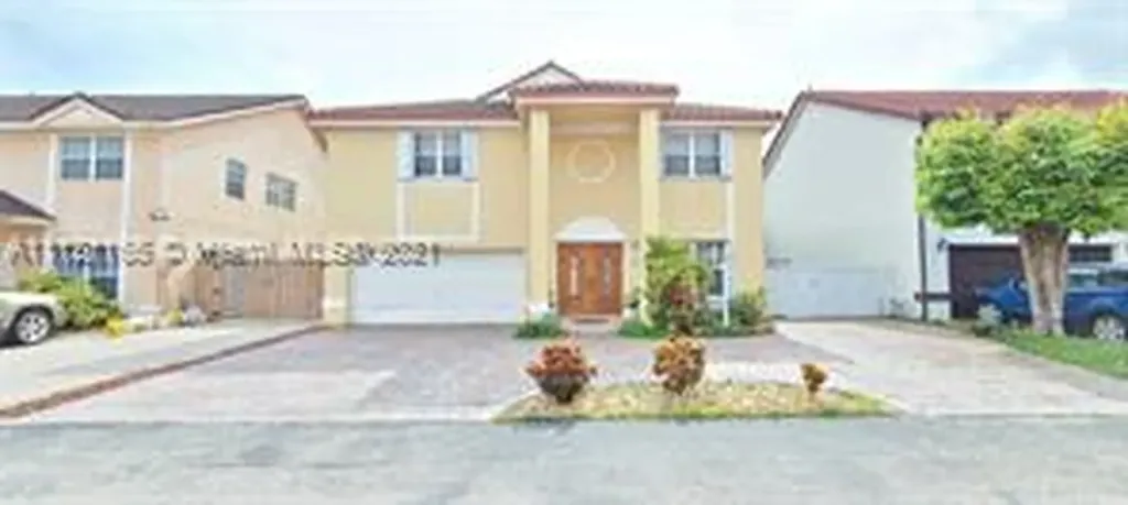 7966 NW 188th Terrace Hialeah FL 33015